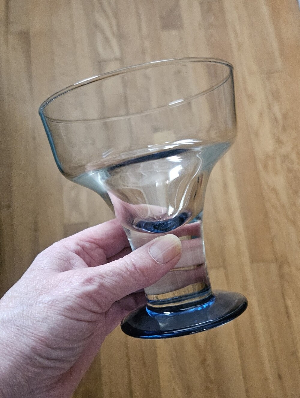 *Libbey Catalina Vintage Margarita Glasses, Thick Stemmed. Set Of 6 - Picture 5 of 6